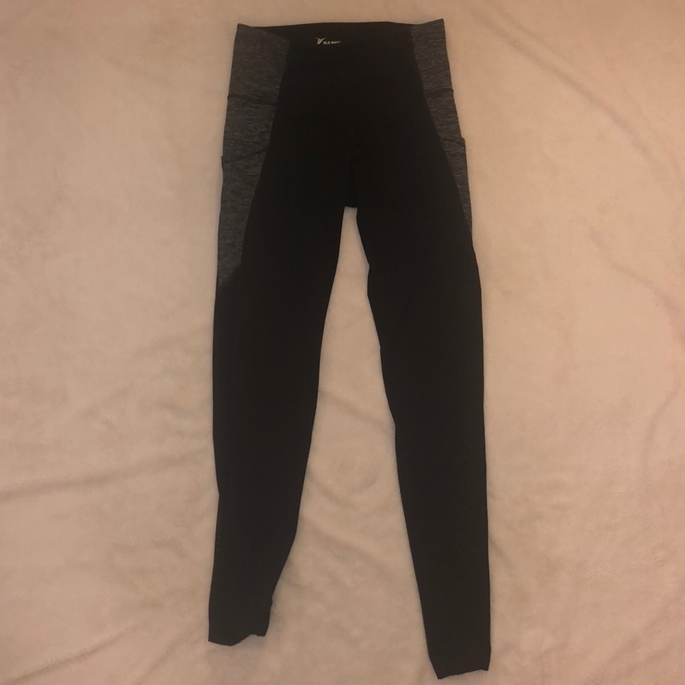 Old Navy active wear leggings